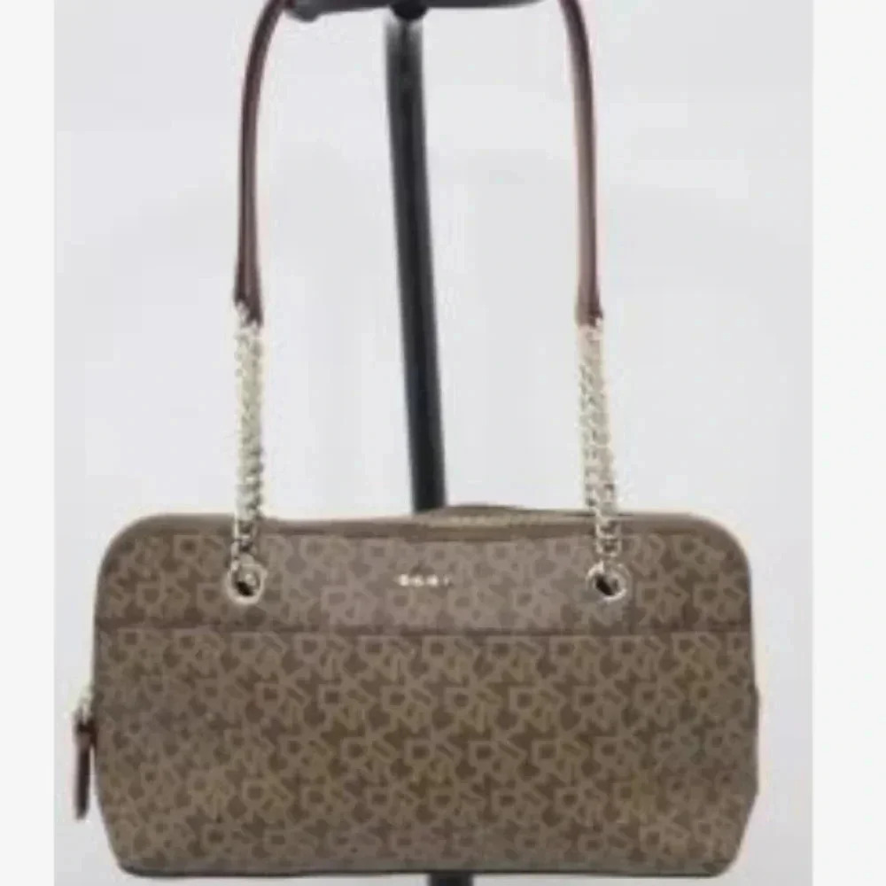 > DKNY shoulder bag with metal fixtures